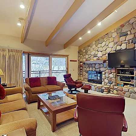 Timberline Condominiums 2 Bedroom Plus Loft 3 Bath Deluxe Unit C3E